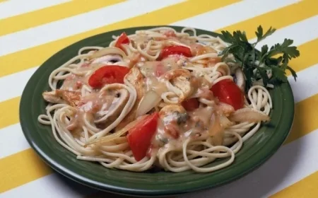 Recalled Pasta Meals at Major Chains Leave 7 Dead, 27 Ill