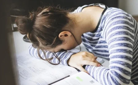 Time Change Helps Teens Improve Sleep Schedules: NPR Analysis