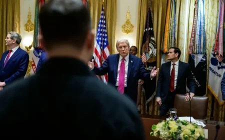 Trump Recommends Ukraine Self-Settlement, Opposes Tomahawk Missile Supply