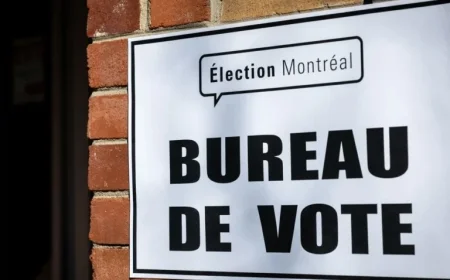 Candidates Navigate Social Media with Caution