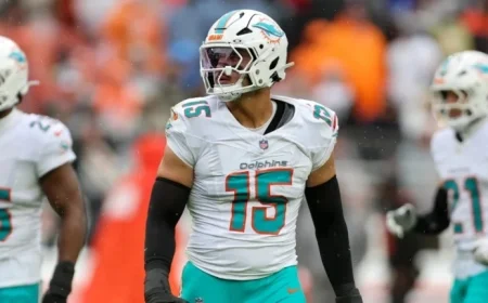 Eagles Finalize Trade for Jaelan Phillips