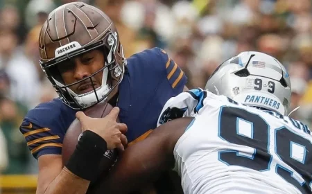 Packers’ NFC North Lead Shaken After Troubling Loss to Panthers