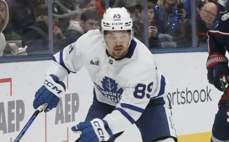 Maple Leafs’ Nick Robertson Thrives on Top Line, Silencing Trade Rumors