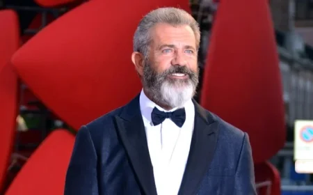 Mel Gibson Stars as Santa in Returning Violent Christmas Comedy