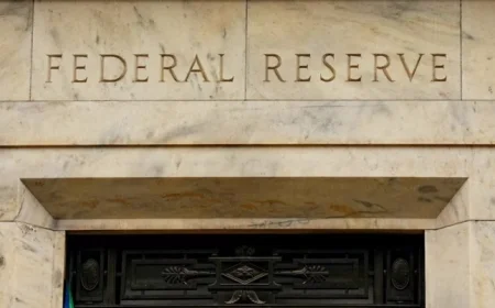 Record Number of Banks Utilize Fed Repo Facility Amid Month-End Pressures