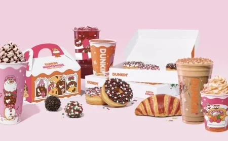 Dunkin’ Reveals Holiday Delights: Cookie Butter Latte, Berry Sangria, Bacon Jam