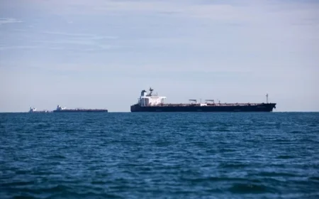 US Sanctions Hit Hard: Russia’s Crude Deliveries Plummet