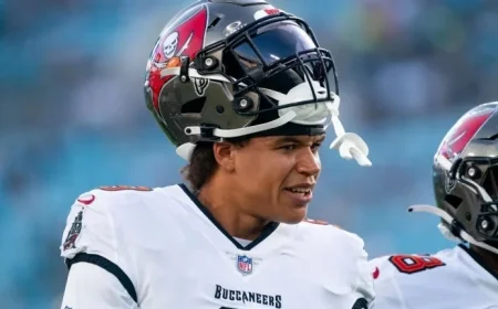 Bears Acquire Joe Tryon-Shoyinka from Browns in Trade