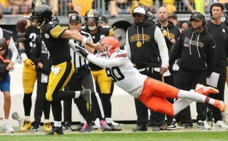 Browns Trade Edge Rusher and 7th-Round Pick to Bears for 6th-Round Pick