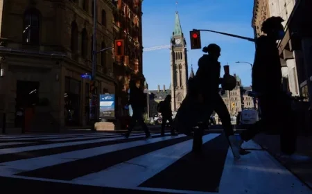 Carney’s Budget to Reduce Public Service Workforce by 16,000 Over Three Years