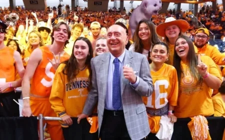Dick Vitale Triumphantly Returns to College Basketball After Health Scare