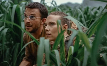 Jonathan Bailey Crowned 2025’s “Sexiest Man Alive”