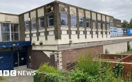 Former Kellingley Social Club Demolition Commences