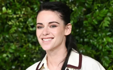 Kristen Stewart Criticizes Hollywood’s Ongoing Bias Against Women Filmmakers Post-MeToo