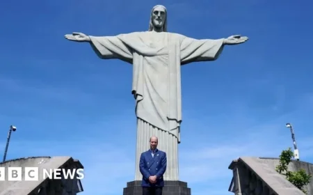 William Honors Diana with Rio Statue Photo