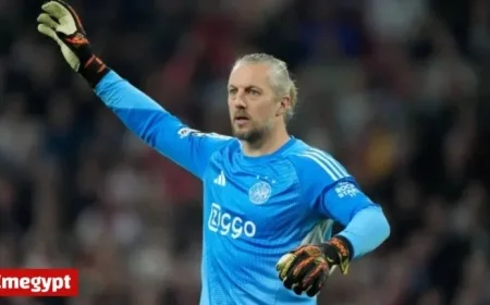 Pasveer Saves Two; Forbs Propels Barcelona to Defeat