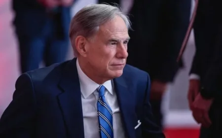 Texas Democrats Menefee, Edwards Advance to Runoff for Vacant US House Seat