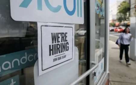US Economy Surpasses Expectations with 42,000 New Private-Sector Jobs in October
