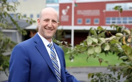 Seattle School Board Selects Michigan Leader as Sole Superintendent Finalist