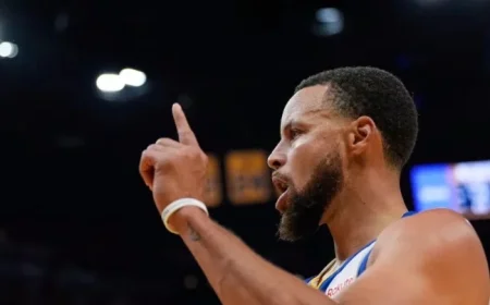 Warriors’ Curry Out; Green, Butler Status Uncertain Against Kings