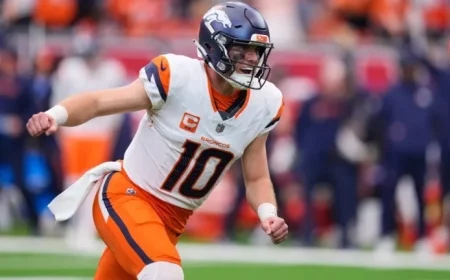 Expert Predictions for 2025 NFL Week 10 Games