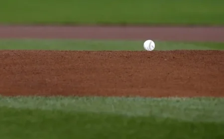 Top 50 Free Agents: Qualifying Offers and 40-Man Roster Updates