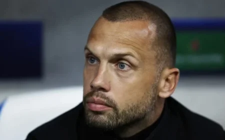 Ajax Dismisses Coach Heitinga, Technical Director Kroes Resigns