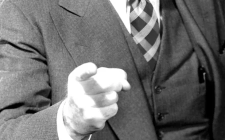 CEOs Crack Down on DEI, AI, Remote Work; Employees Face Conform or Resign