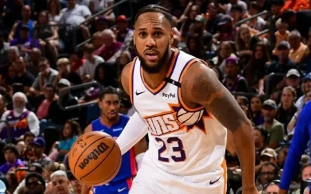 Pacers Waive McClung, Sign Morris