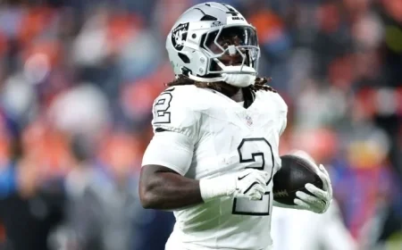 Raiders Triumph Over Broncos: Week 10 NFL Game Highlights