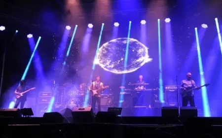 Santa Ana Hosts Los Darks Festival: The Growlers, Caifanes, Johnny Marr & More