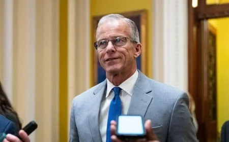 Senate Votes on New Strategy to End Government Shutdown Impasse