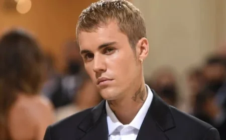 Justin Bieber Earns Grammy Nominations for Swag and Daisies