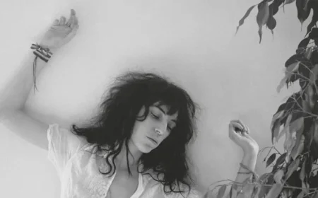 Patti Smith’s ‘Bread of Angels’ Memoir Offers Intimate, Intriguing Insights