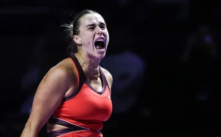 Sabalenka Dominates Anisimova to Set WTA Finals Clash with Rybakina