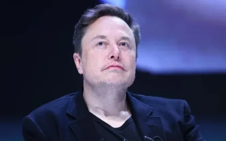 Musk’s Net Worth Plummets $10 Billion as Tesla Shares Decline