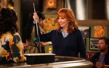 “Happy’s Place Cast Discuss Reba McEntire & Season 2 Cameo with JoAnna Garcia Swisher”