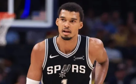 Emirates Cup Finalists Kick Off Group Play