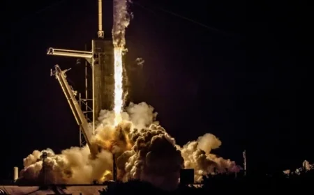 FAA Halts Commercial Rocket Launches Indefinitely Amid Government Shutdown Risks