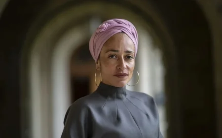 Zadie Smith Masterfully Navigates Self-Reflection and Ambiguity