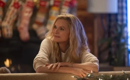 Michelle Pfeiffer Leaves Family in First ‘Oh. What. Fun.’ Trailer
