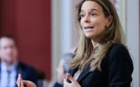 Netizens Amused as Abrar Ahmed’s Dribbling Skills Remind of Cristiano Ronaldo