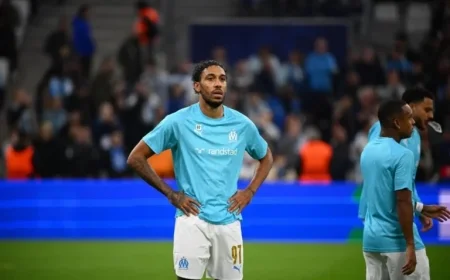 OM Deploys Four-Man Defense with Aubameyang Leading Against Brest