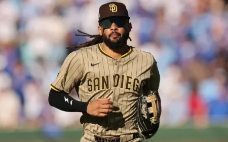 2025 MLB Platinum Glove Winners Announced: Full List and Reactions