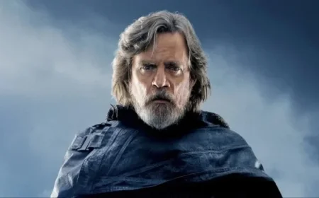 Kylo Ren Reunites with Luke Skywalker in Star Wars Aftermath