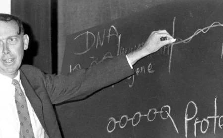 James Watson: Science Pioneer Amidst Controversy and Competition