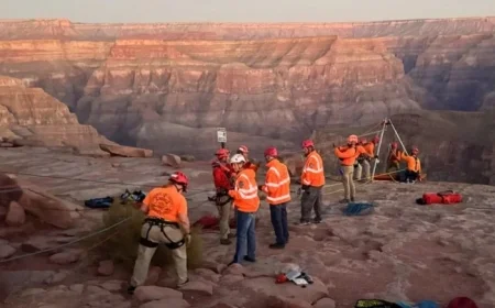 Tragic Fall: Man Plunges 130 Feet to Death at Grand Canyon