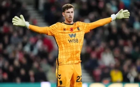 Roefs Surprised by Sunderland Fans’ Reaction: ‘Is This Possible?’