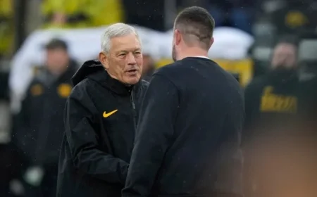 Kirk Ferentz Reacts to Iowa’s Defeat by Oregon