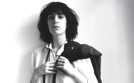 Patti Smith’s ‘Horses’ Album Receives In-Depth Review